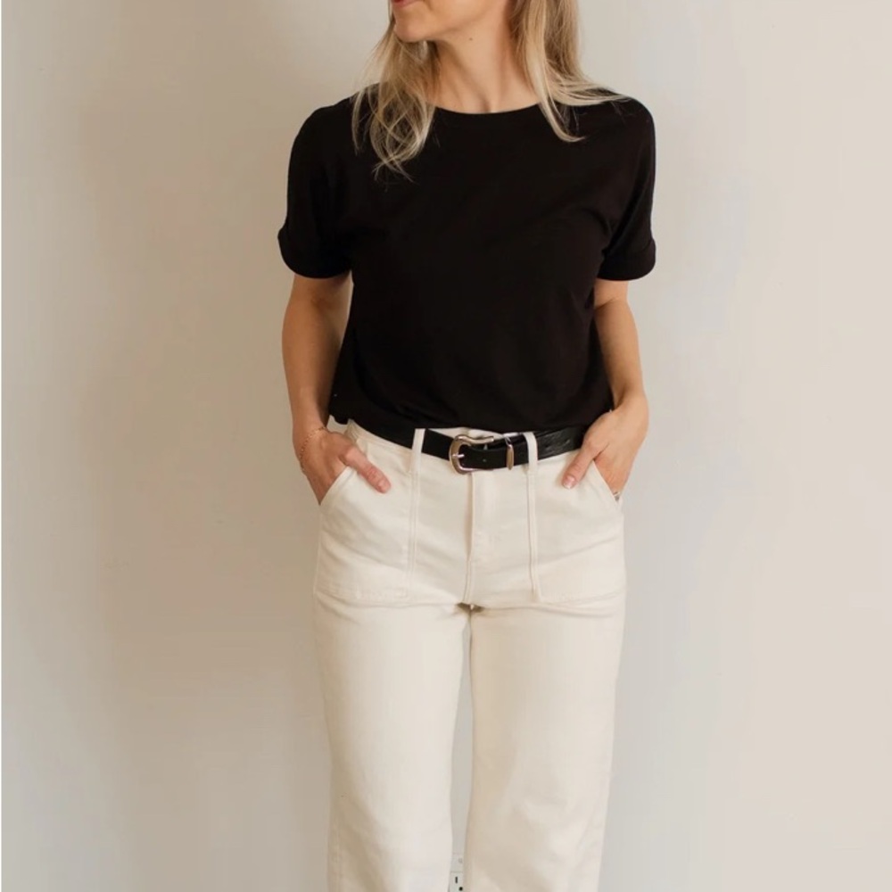 Carly Jean Los Angeles Classic Rolled Tee